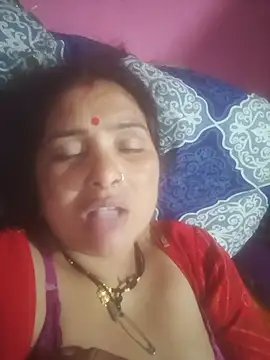 Snapshot of Your-shreya143 chatting on 13, 7, 2026 Your-shreya143 online show from 13, 7, 2026