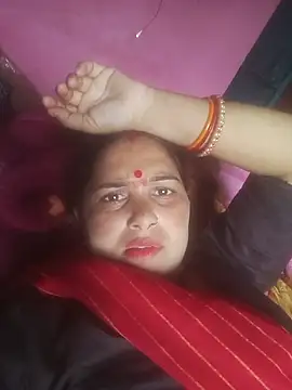 Snapshot of Your-shreya143 chatting on 7, 7, 2026 Your-shreya143 online show from 7, 7, 2026