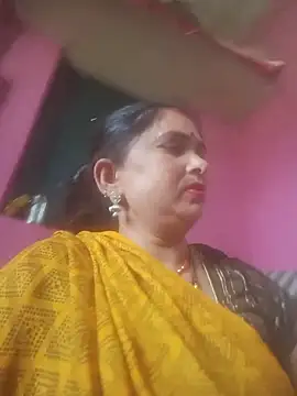 Snapshot of Your-shreya143 chatting on 15, 6, 2026 Your-shreya143 online show from 15, 6, 2026