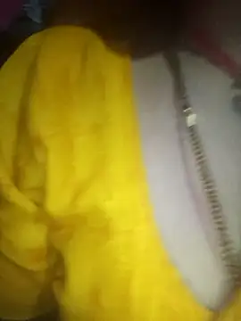 Your-shreya143 online show from 11, 4, 2026