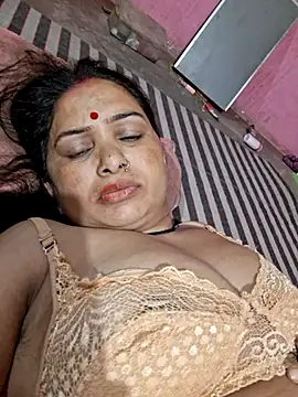 Snapshot of Your-shreya143 chatting on 19, 6, 2026 Your-shreya143 online show from 19, 6, 2026