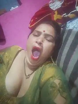 Snapshot of Your-shreya143 chatting on 30, 6, 2026 Your-shreya143 online show from 30, 6, 2026