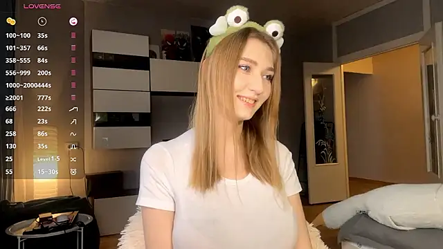 Snapshot of AveryBerkson chatting on 18, 2, 2026 AveryBerkson online show from 18, 2, 2026