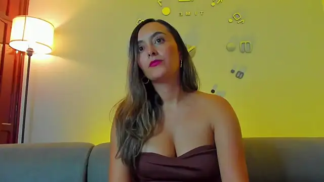 Snapshot of Victoria_Rose_ chatting on 23, 5, 2026 Victoria Rose online show from 23, 5, 2026