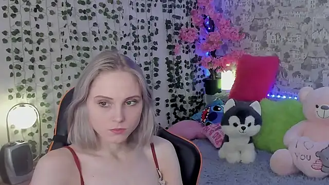 Gina Gina love online show from 18, 6, 2026