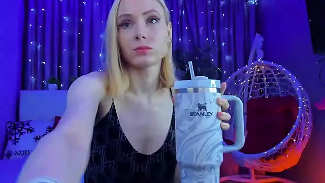 Gina Gina love online show from 9, 2, 2026