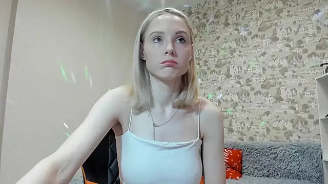 Gina Gina love online show from 7, 5, 2026