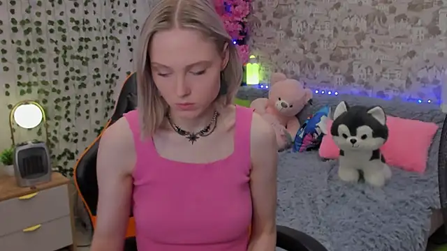Gina Gina love online show from 9, 6, 2026