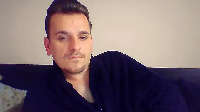 sexy bigdick22 online show from 2, 12, 2025