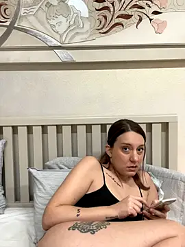 Mery Lu-01 online show from 2, 12, 2025