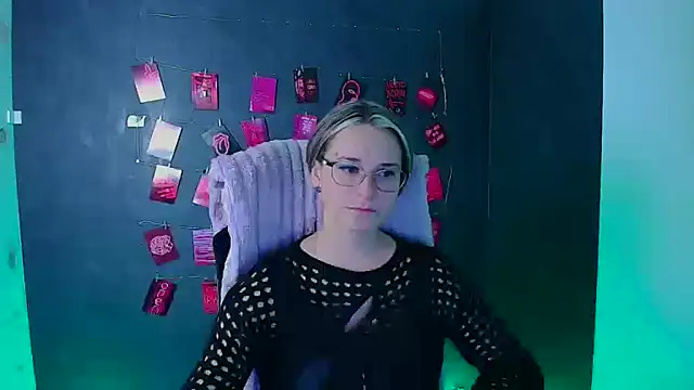 Snapshot of Melodie_Aster chatting on 13, 1, 2026 Melodie Aster online show from 13, 1, 2026