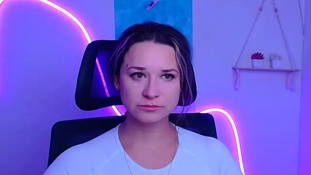 Snapshot of Melodie_Aster chatting on 21, 12, 2025 Melodie Aster online show from 21, 12, 2025