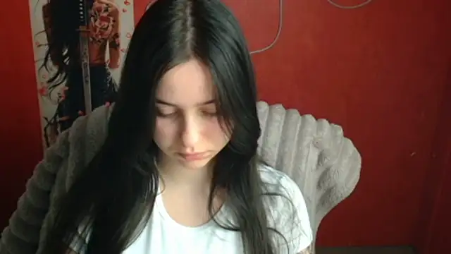 Lilu May online show from 19, 4, 2026