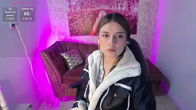 Diamond juliana online show from 6, 2, 2026