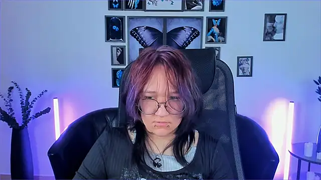 Sylvia Reed online show from 11, 1, 2026