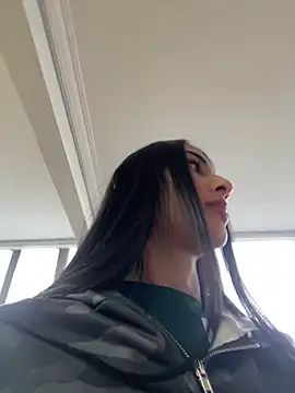 Snapshot of lya__brown chatting on 15, 5, 2026 lya brown online show from 15, 5, 2026