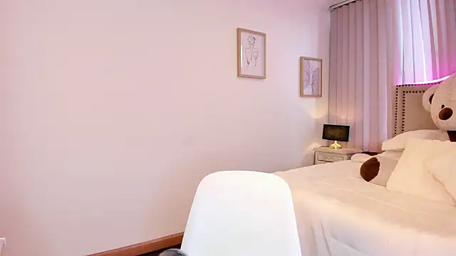 lya  brown online show from 20, 2, 2026