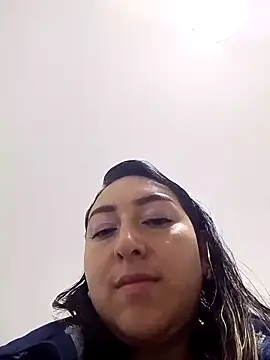 Valeria montana  online show from 15, 1, 2026