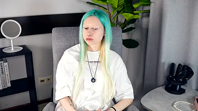 RendaBacke online show from 4, 12, 2025