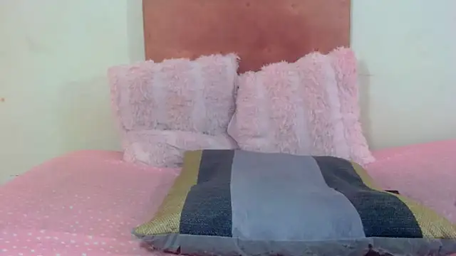 SweetdelightXXXX online show from 18, 12, 2025