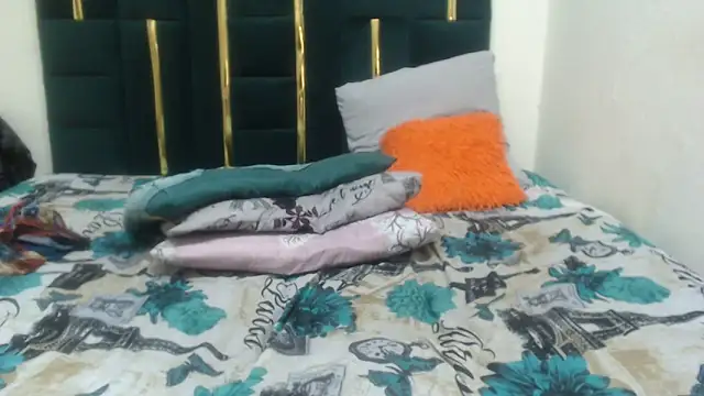 SweetdelightXXXX online show from 27, 3, 2026