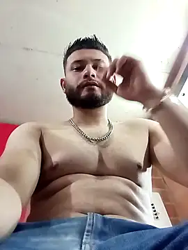 MaxSteel x online show from 4, 12, 2025