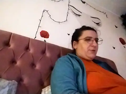 Dana92va online show from 15, 2, 2026