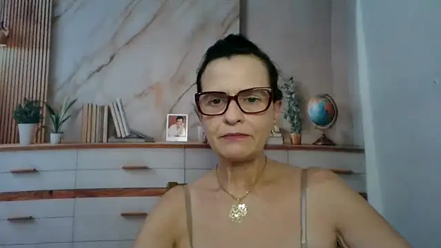 Snapshot of Luna-Hot0802 chatting on 24, 3, 2026 Luna-Hot0802 online show from 24, 3, 2026