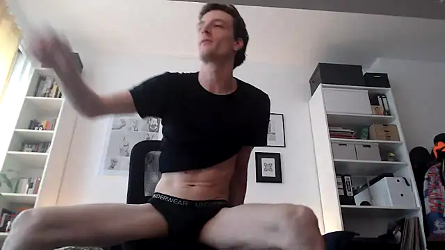 MindlyXXX online show from 16, 10, 2025