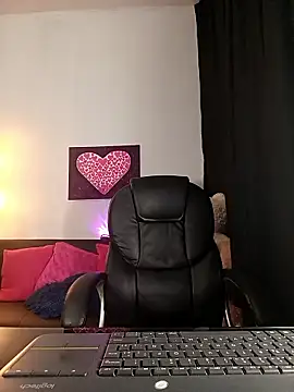 SunnyOlivar online show from 10, 1, 2026