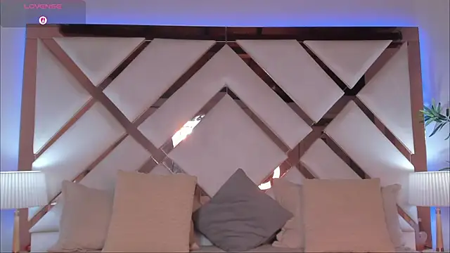 Snapshot of jessicastonne1 chatting on 12, 2, 2026 jessicastonne1 online show from 12, 2, 2026