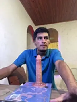 maxI dick33 online show from 3, 3, 2026