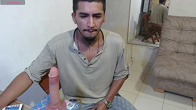 maxI dick33 online show from 4, 5, 2026