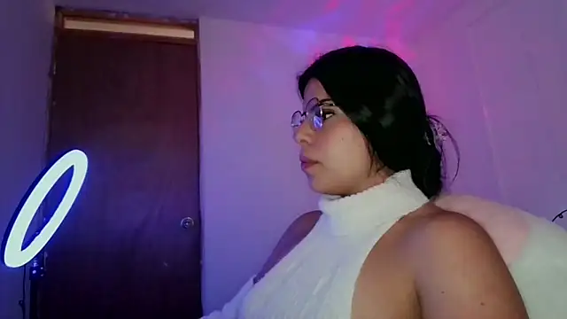 Adararouse1 online show from 16, 2, 2026