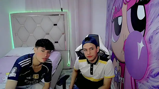 THE VIPS TWINK online show from 3, 12, 2025