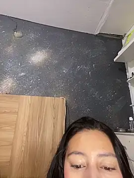 Jennmyller  online show from 15, 4, 2026