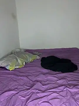 Jennmyller  online show from 16, 4, 2026