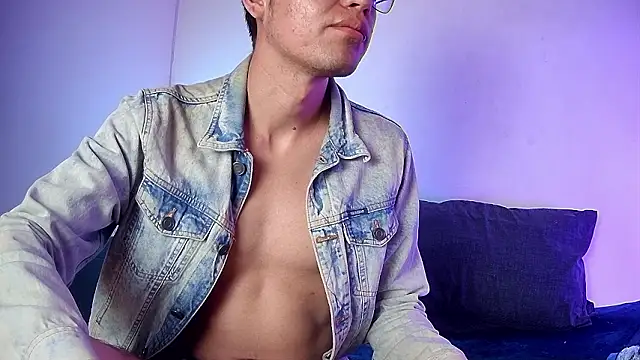 nicolatinboy online show from 22, 2, 2026