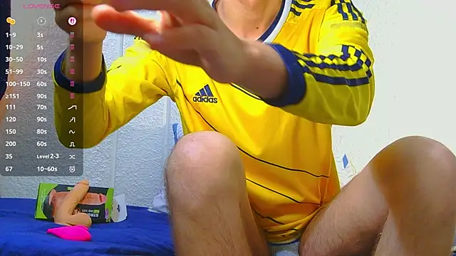 nicolatinboy online show from 17, 6, 2026