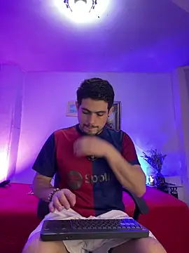 williamsmiiths16 online show from 9, 4, 2026