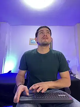 williamsmiiths16 online show from 26, 3, 2026