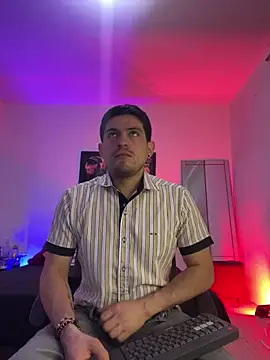 williamsmiiths16 online show from 12, 5, 2026