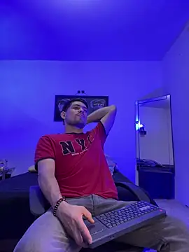 williamsmiiths16 online show from 3, 6, 2026