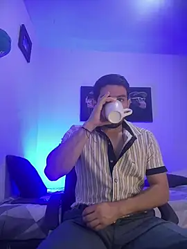 Snapshot of williamsmiiths16 chatting on 6, 7, 2026 williamsmiiths16 online show from 6, 7, 2026