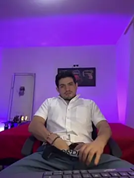 williamsmiiths16 online show from 29, 4, 2026