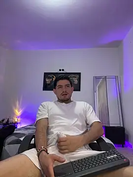 williamsmiiths16 online show from 8, 5, 2026