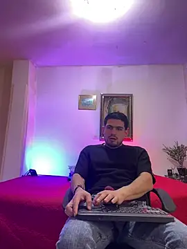 williamsmiiths16 online show from 9, 3, 2026