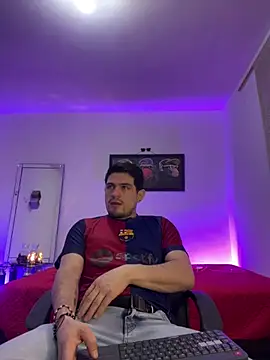 williamsmiiths16 online show from 28, 4, 2026