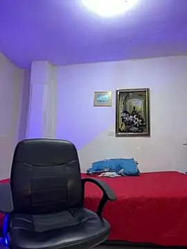 Snapshot of williamsmiiths16 chatting on 13, 2, 2026 williamsmiiths16 online show from 13, 2, 2026