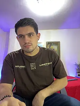 Snapshot of williamsmiiths16 chatting on 18, 2, 2026 williamsmiiths16 online show from 18, 2, 2026